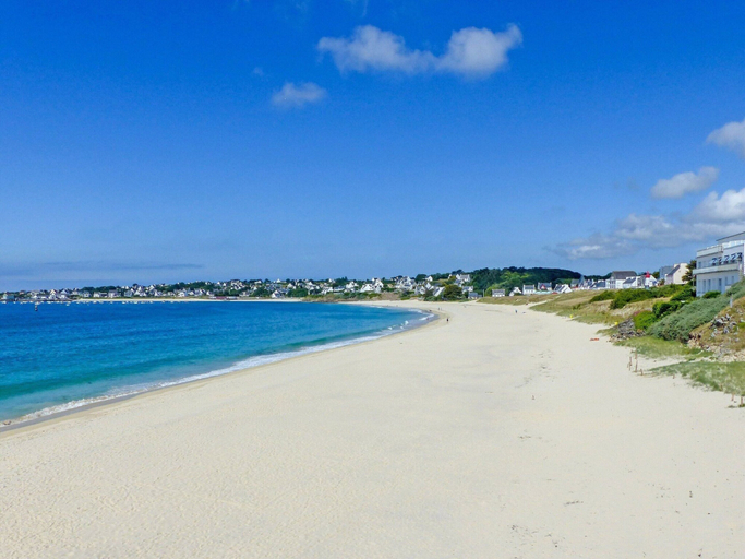 Others 3, Apartment near Trescadec Beach for 4, Finistère