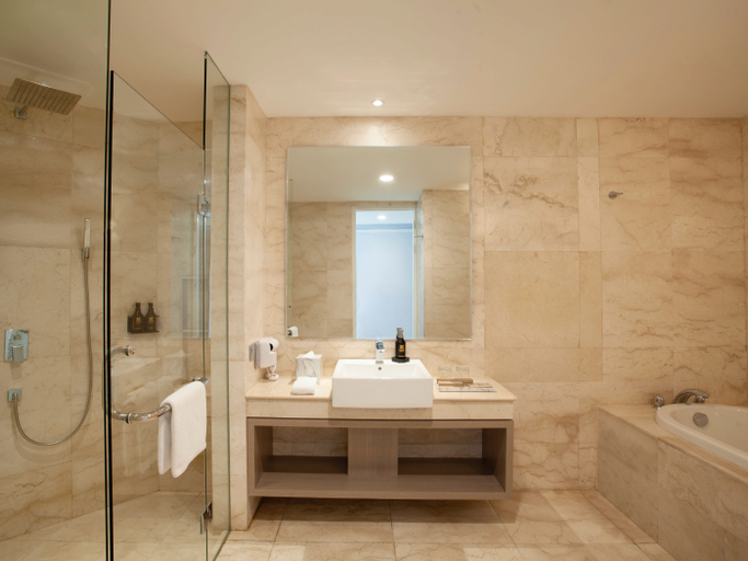 Bathroom 9