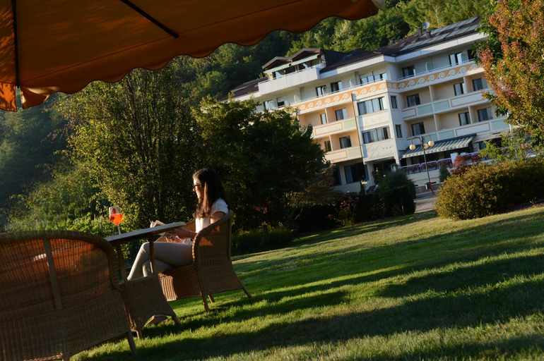 Exterior & Views 2, Hotel Ambassador, Trento
