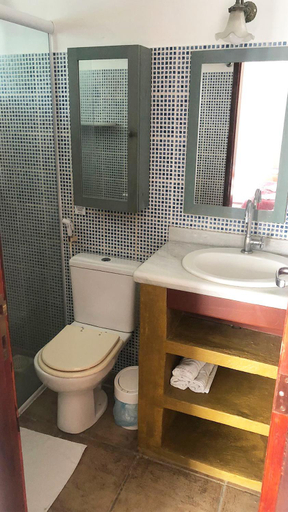 Bathroom 3, Pousada do Sol, Paraipaba