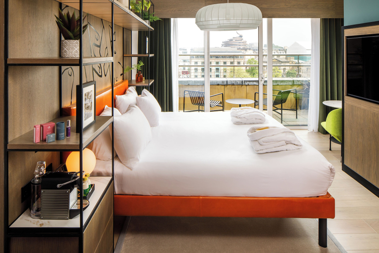 Bedroom 4, ibis Styles Edinburgh St Andrew Square, Edinburgh