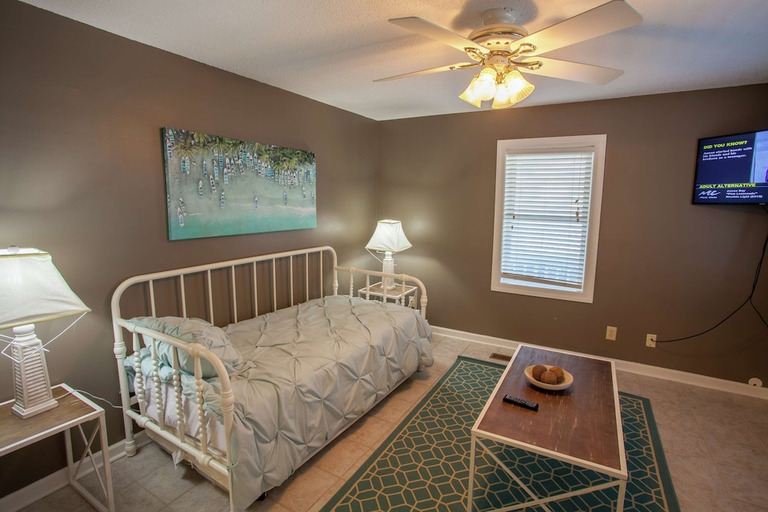 Bedroom 3, DoubleTree Resort by Hilton Myrtle Beach Oceanfron, Georgetown