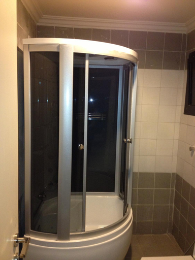 Bathroom, Al Janadriyah Suites Serviced Apartments, Riyadh