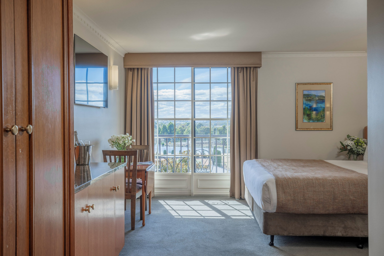 Bedroom 4, Country Club Tasmania, Meander Valley