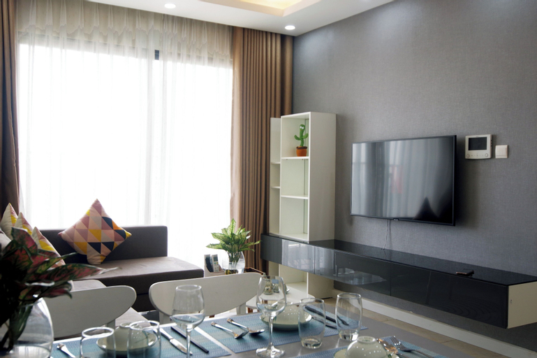 Dining Room 9