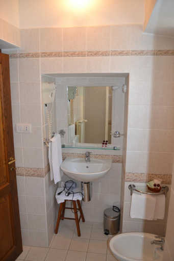 Bathroom 4, Il Cantuccio, Grosseto