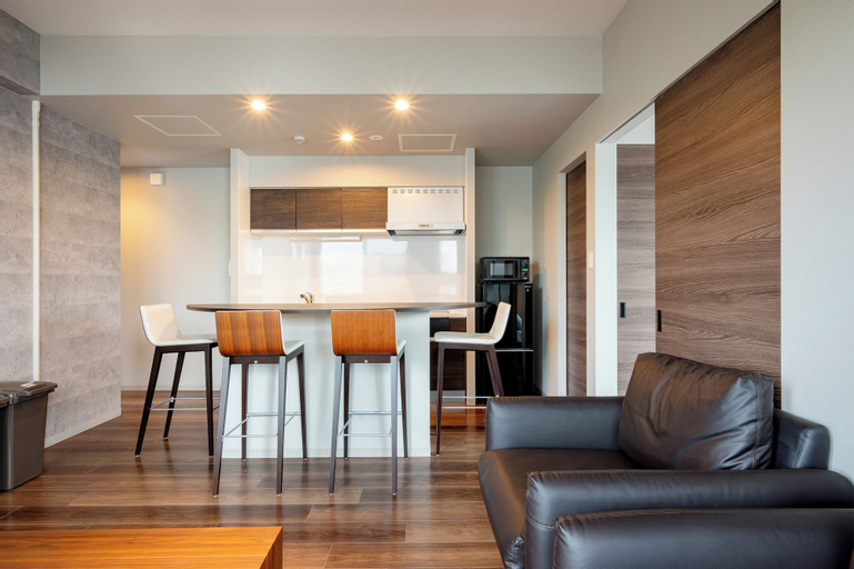 Dining Room 10