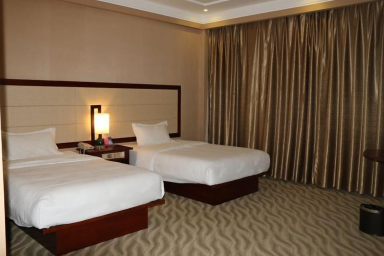 Bedroom 2, Liujingtai Garden Hostel, Zhanjiang