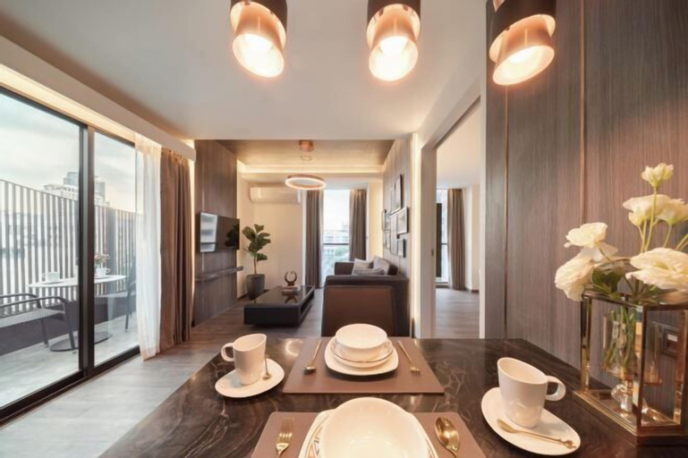 Dining Room 4