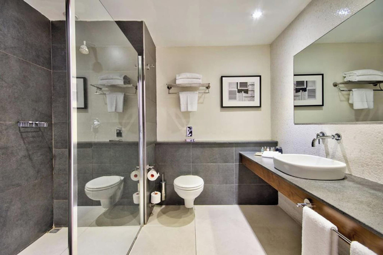 Bathroom 5, The George, Urban Boutique Hotel, St Julian's