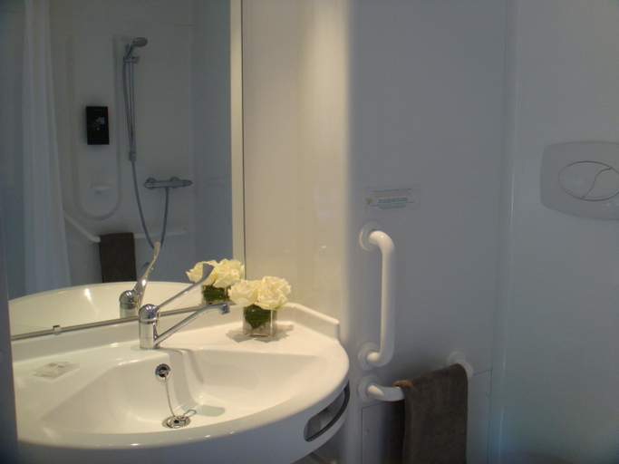 Bedroom 3, Cote Hotel, Rhône