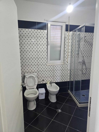 Bathroom 2, Gaudium Loft, Vlorës