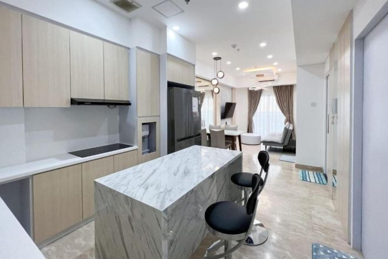 Dining Room 7