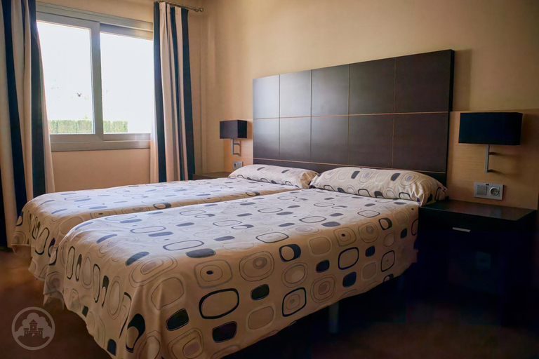 Others 4, Albir Palace, Alicante