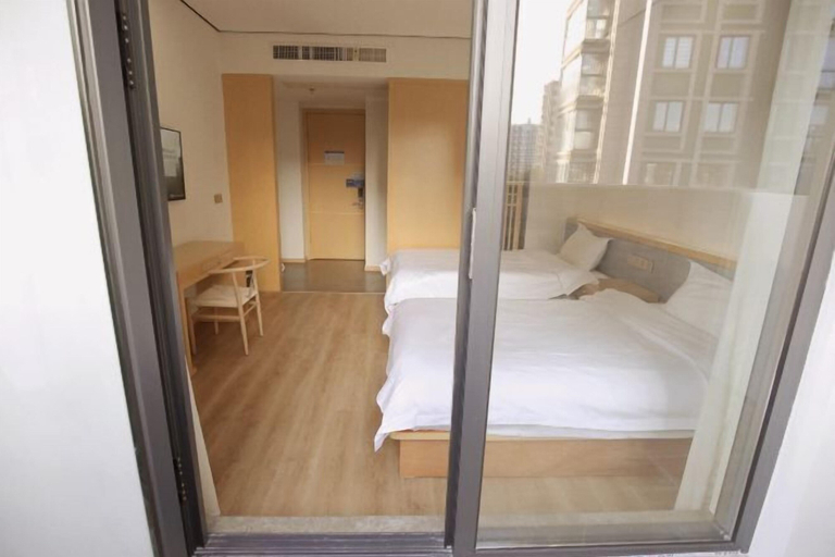 Bedroom 3, Jiumuju Hotel, Huzhou