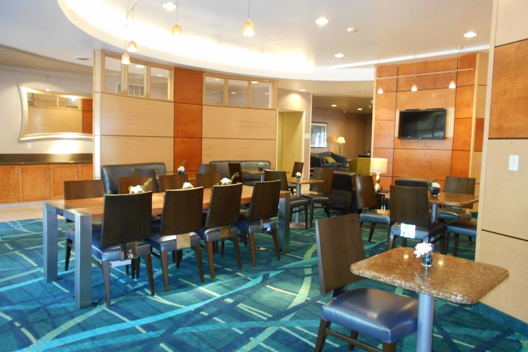 Food & Drinks 4, Springhill Suites by Marriott Morgantown, Monongalia