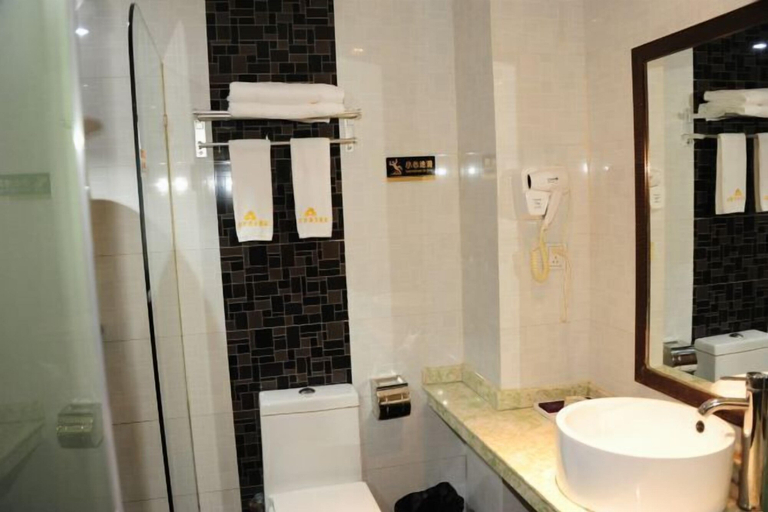 Bathroom 5, Xingyuexing Hotel (Zhuhai Gongbei Port), Zhuhai