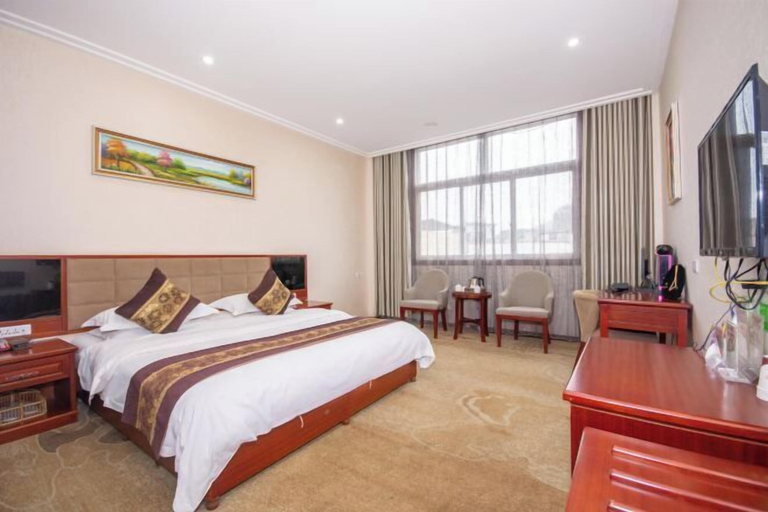 Bedroom 3, Yuhuangge Hotel, Enshi Tujia and Miao