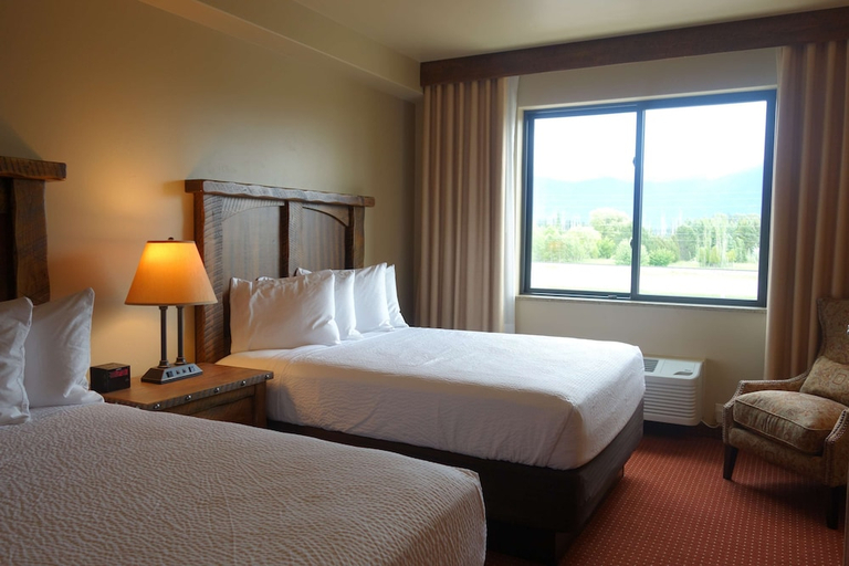 Bedroom 2, Glacier International Lodge, Flathead