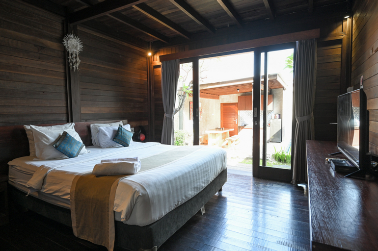 Bedroom 24