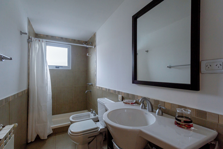 Bathroom 4, Gente del Sur - Towers, Ushuaia