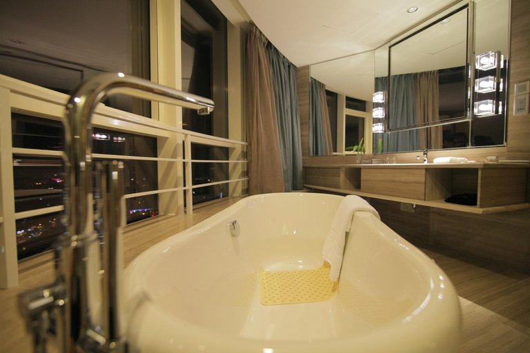 Bathroom 4, Taizhou Huangyan Yaoda Hotel, Taizhou