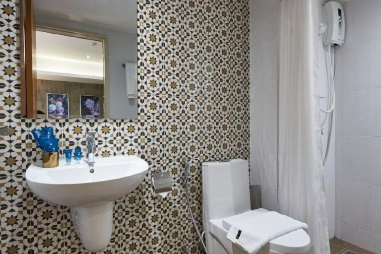 Bathroom 9