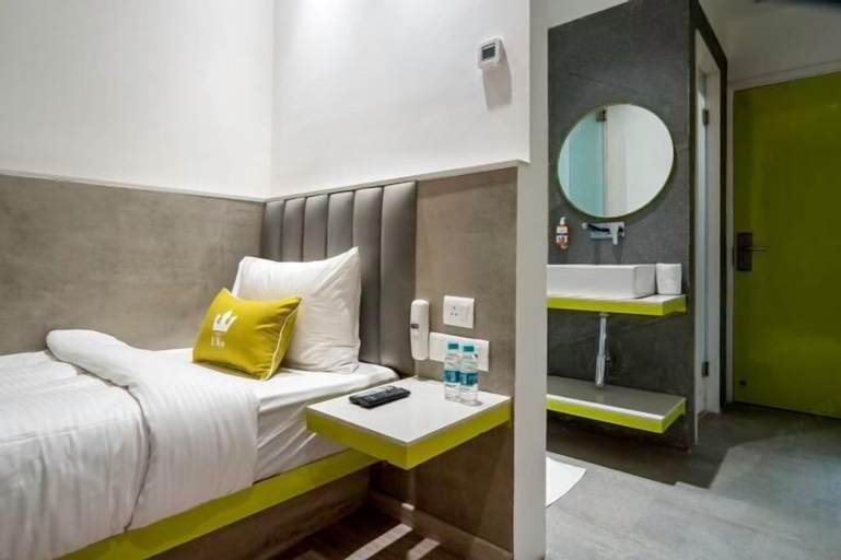 Bedroom 6