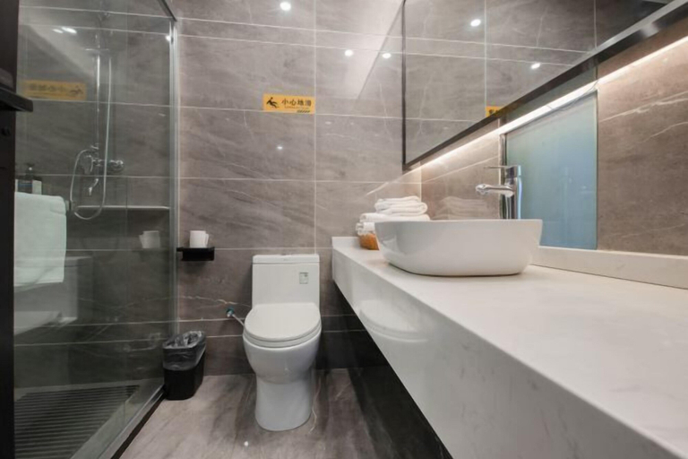 Bathroom 4, Carol Hotel, Chongqing