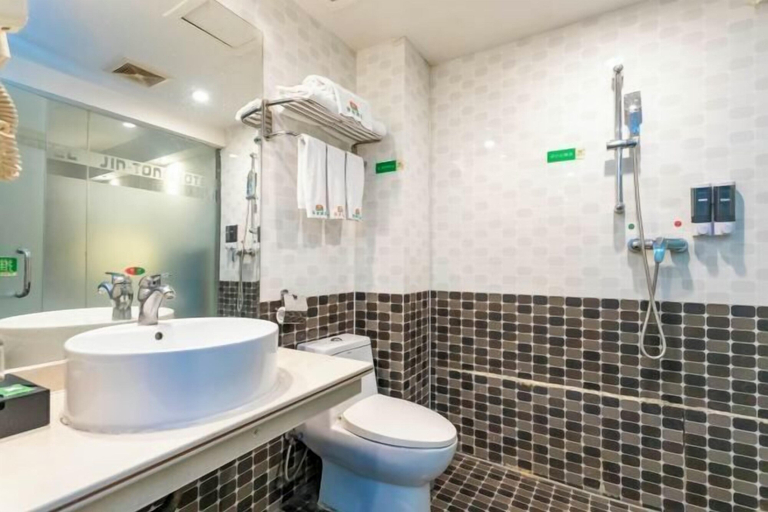 Bathroom, Jingtong Hotel (Yulin City West Qingwan River Park Branch), Yulin
