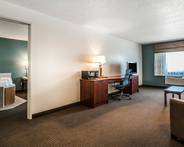 Others 5, Sleep Inn & Suites Mount Vernon, Linn