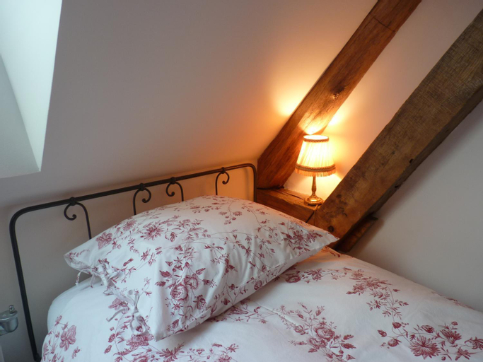 Bedroom 8