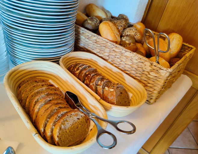 Food & Drinks 4, Hotel Dernbachtal, Südliche Weinstraße
