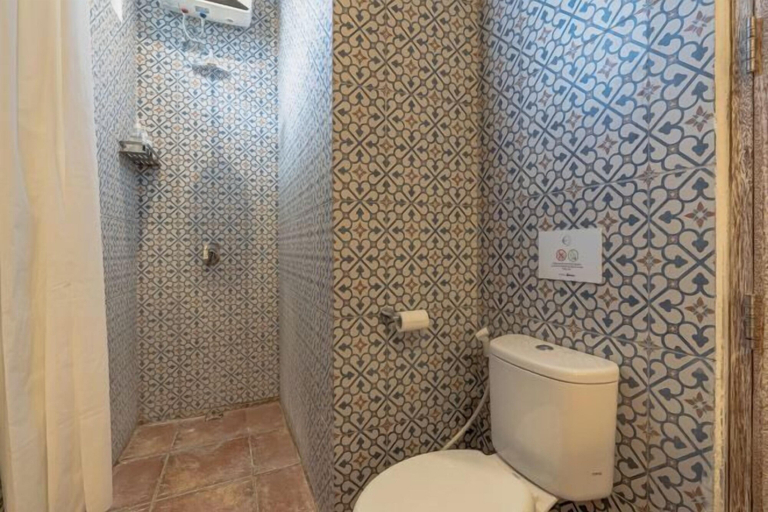 Bathroom 7