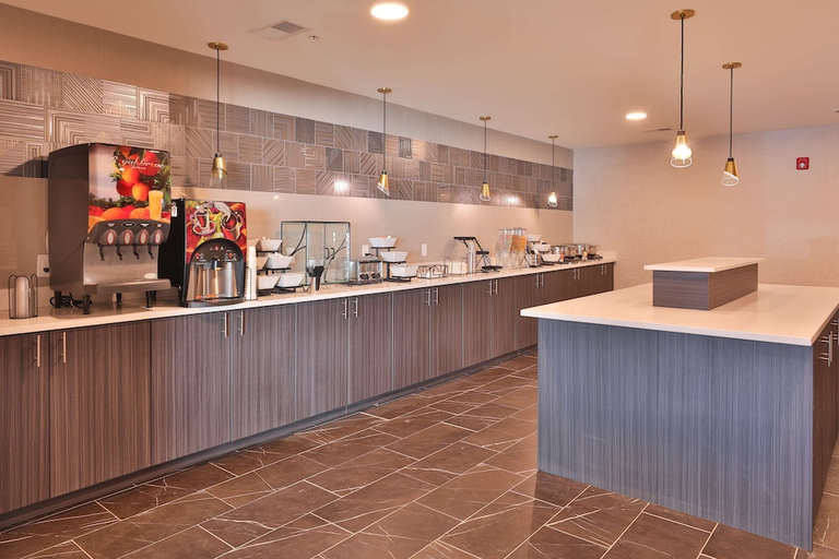 Food & Drinks 5, Best Western Plus Executive Residency Nashville, Davidson