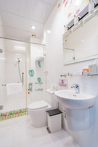 Bathroom 4, Ben Thanh Retreats Hotel, District 1