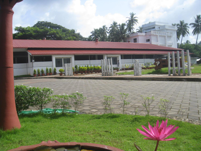 Others 5, Hotel Merlin International, Thrissur