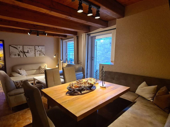 Dining, Plush Apartment in Annaberg-buchholz, Erzgebirgskreis