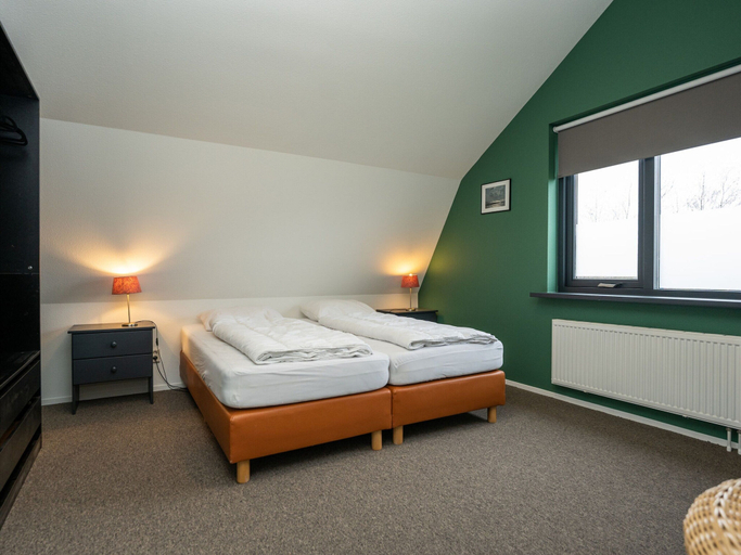 Room 3, Holiday Home on Texel With Stunning Views, Texel