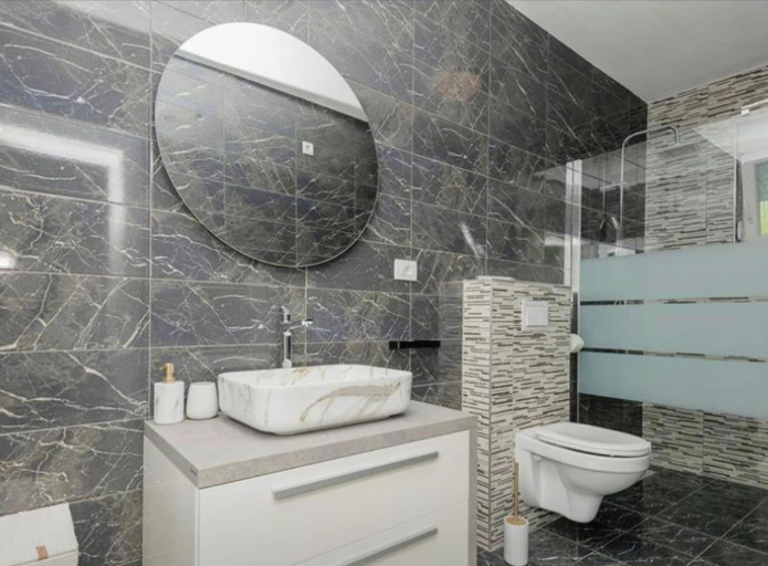Bathroom 4, Villa Rest For The Soul, Podbablje