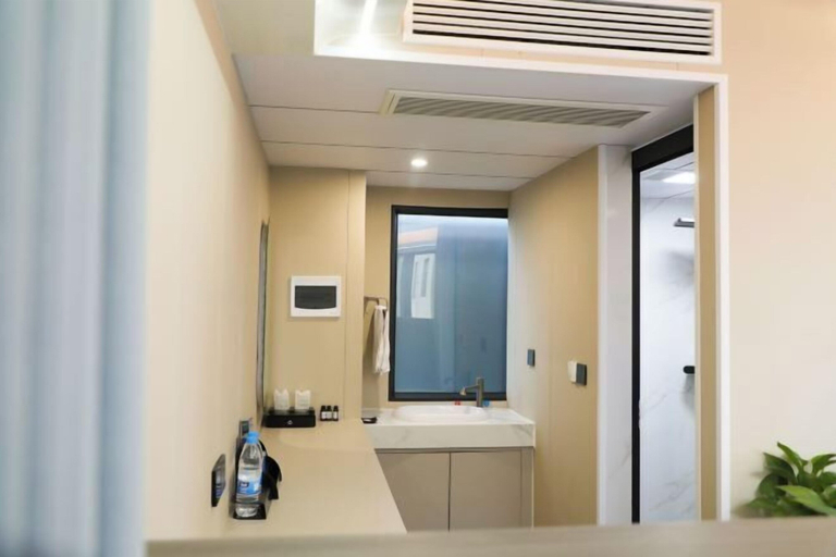 Bathroom 4, Luodian Anbang Garden Hotel, Qiannan Buyei and Miao