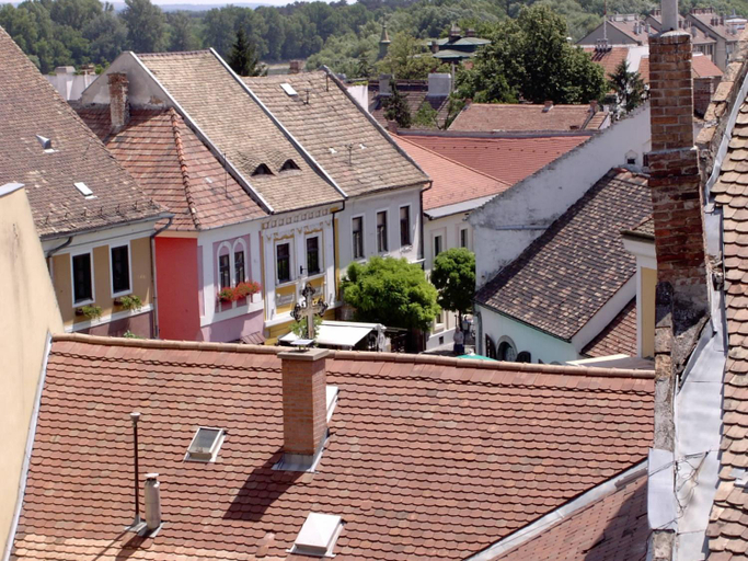 Others 5, A Hotel Panzio 100, Szentendre