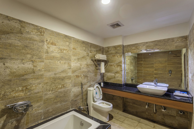 Bathroom 4, Hotel Verandah, Koshi