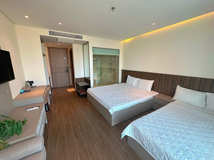 Bedroom 8