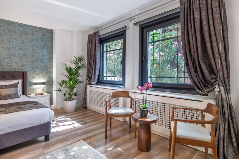Bedroom 5, Hillora Buyukada, Adalar