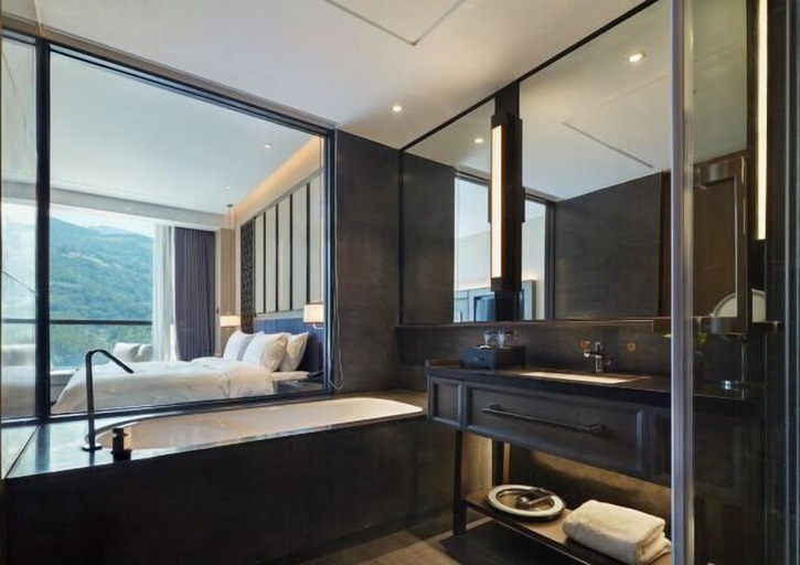 Bathroom 4, Tianyuan Mingyue Hotel, Lishui