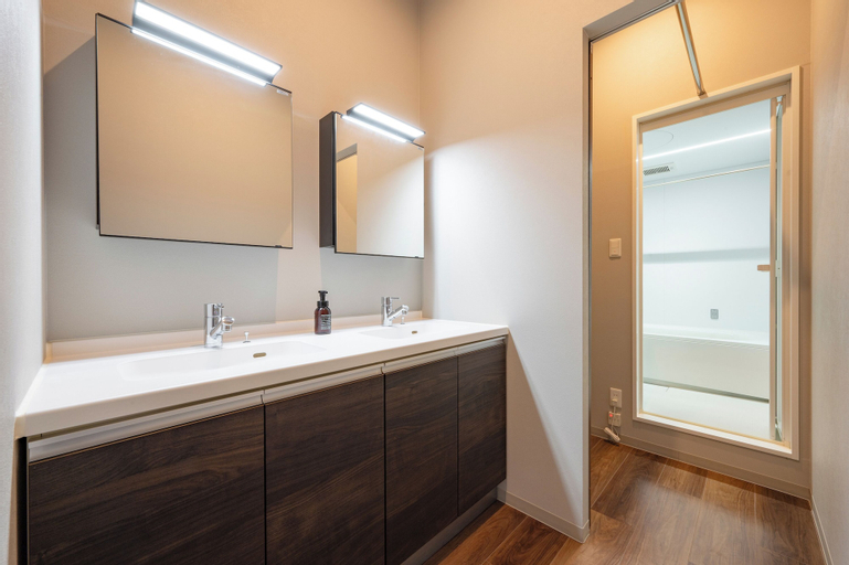 Bathroom 3
