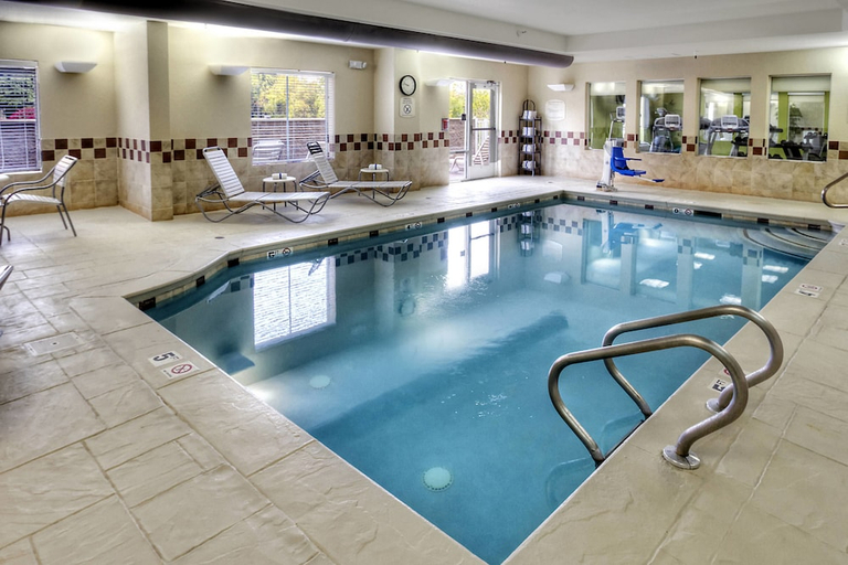 Sport & Beauty, Spark by Hilton Murfreesboro, Rutherford