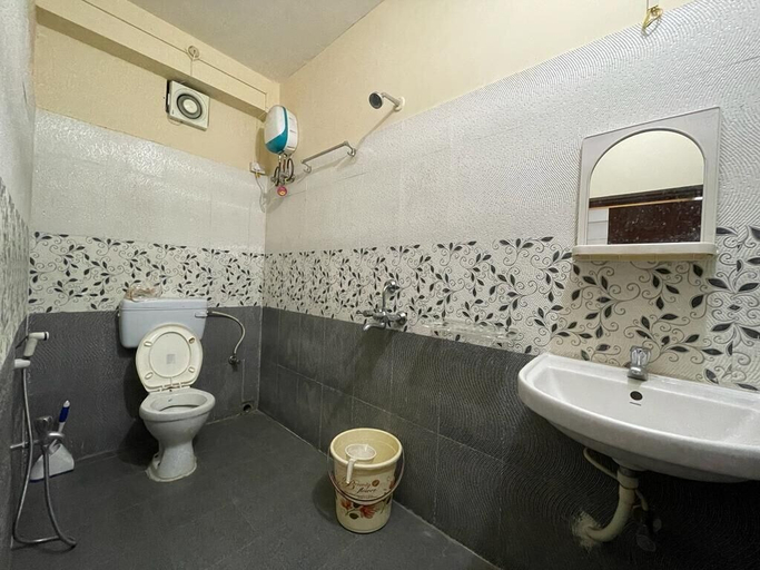 Bathroom, White Pearl Home Stay, South Andaman