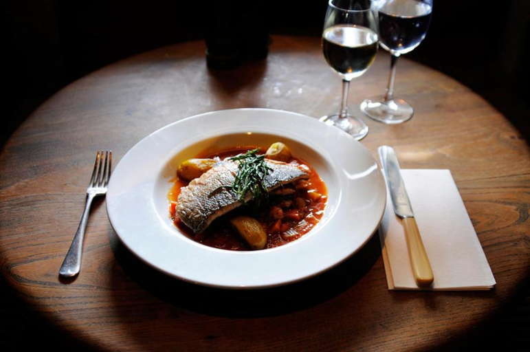 Food & Drinks 5, Compasses Inn, Wiltshire
